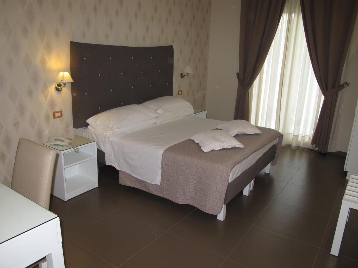Hotel Club (Adults Only) Сант'Аньєлло Екстер'єр фото